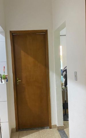 Casa à venda com 68m², 2 quartos e 1 vaga Casa à venda com 68m², 2 quartos e 1 vagaCorredor