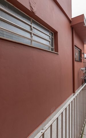 Casa à venda com 300m², 3 quartos e 2 vagasQuintal