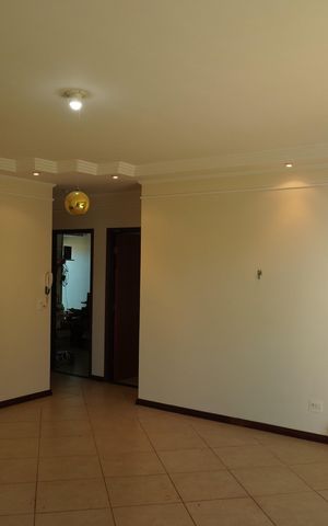 Casa para alugar com 232m², 4 quartos e 10 vagassala 2