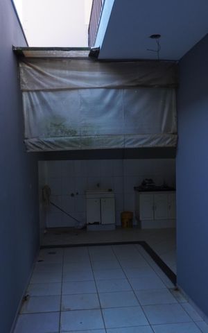 Casa para alugar com 232m², 4 quartos e 10 vagasCorredor do fundo