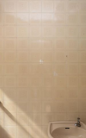 Casa à venda com 148m², 4 quartos e 2 vagas Casa à venda com 148m², 4 quartos e 2 vagasBanheiro de serviço