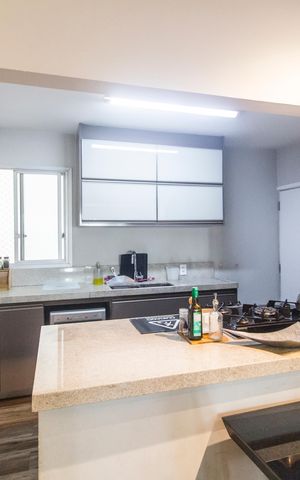 Apartamento à venda com 120m², 4 quartos e 2 vagas Apartamento à venda com 120m², 4 quartos e 2 vagasCozinha