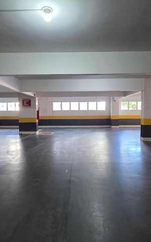 Apartamento para alugar com 129m², 3 quartos e 2 vagas Apartamento para alugar com 129m², 3 quartos e 2 vagasGaragem