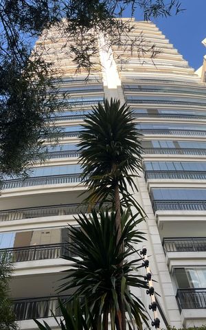Apartamento à venda com 134m², 3 quartos e 2 vagas Apartamento à venda com 134m², 3 quartos e 2 vagasFachada do Prédio
