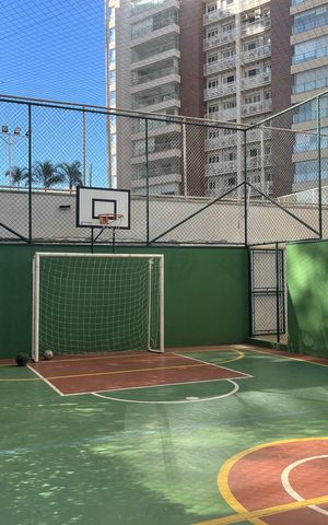 Apartamento à venda com 134m², 3 quartos e 2 vagas Apartamento à venda com 134m², 3 quartos e 2 vagasQuadra Esportiva