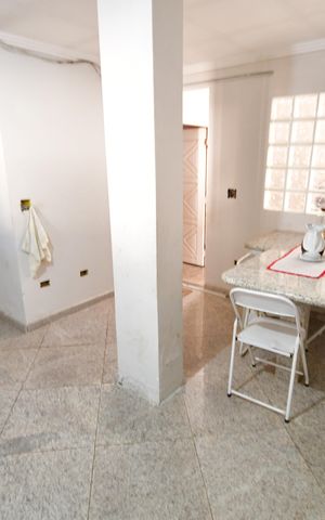 Casa à venda com 600m², 5 quartos e 4 vagasCozinha