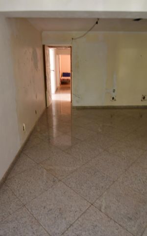 Casa à venda com 600m², 5 quartos e 4 vagasQuarto 3 - Suíte