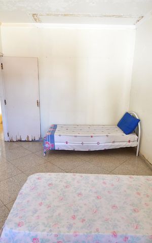 Casa à venda com 600m², 5 quartos e 4 vagasQuarto 4 - Suíte