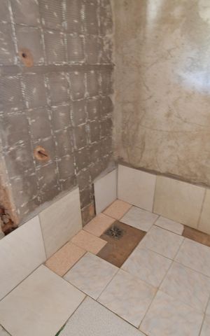 Casa à venda com 600m², 5 quartos e 4 vagasBanheiro Suíte
