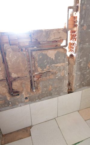 Casa à venda com 600m², 5 quartos e 4 vagasBanheiro Suíte