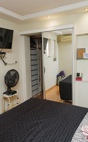 Casa de condomínio à venda com 180m², 4 quartos e 1 vaga