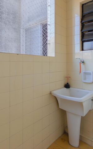Apartamento para alugar com 100m², 2 quartos e 1 vaga Apartamento para alugar com 100m², 2 quartos e 1 vagaÁrea de Serviço