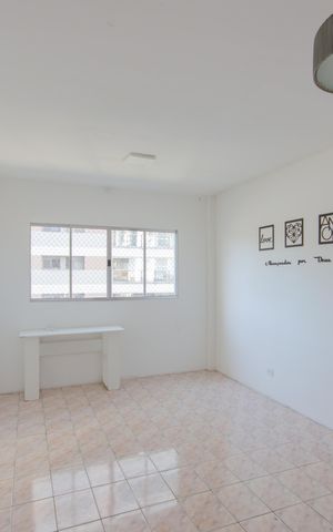 Apartamento para alugar com 100m², 2 quartos e 1 vaga Apartamento para alugar com 100m², 2 quartos e 1 vagaSala