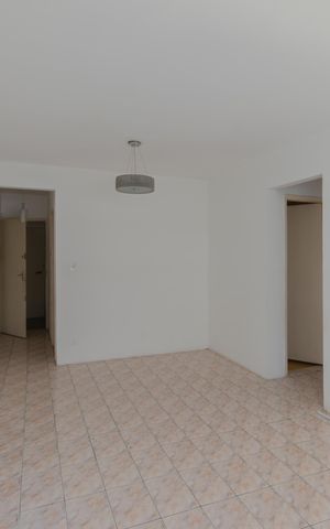 Apartamento para alugar com 100m², 2 quartos e 1 vaga Apartamento para alugar com 100m², 2 quartos e 1 vagaSala