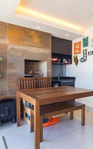 Apartamento para alugar com 65m², 2 quartos e 2 vagas Apartamento para alugar com 65m², 2 quartos e 2 vagasVaranda
