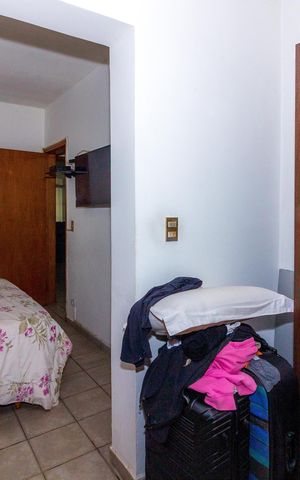 Casa à venda com 183m², 3 quartos e 3 vagas Casa à venda com 183m², 3 quartos e 3 vagasQuarto 2