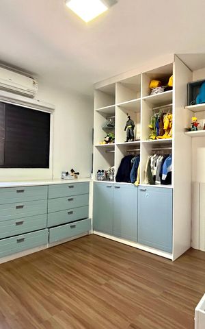 Casa à venda com 500m², 3 quartos e 6 vagas Casa à venda com 500m², 3 quartos e 6 vagasSuite 2