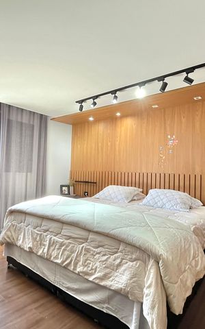 Casa à venda com 500m², 3 quartos e 6 vagas Casa à venda com 500m², 3 quartos e 6 vagasSuite 1