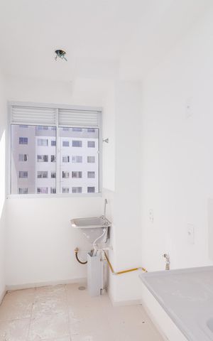 Apartamento à venda com 42m², 2 quartos e sem vaga Apartamento à venda com 42m², 2 quartos e sem vagaCozinha e Área de Serviço