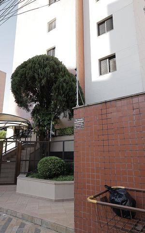 Apartamento à venda com 115m², 3 quartos e 2 vagas Apartamento à venda com 115m², 3 quartos e 2 vagasFachada
