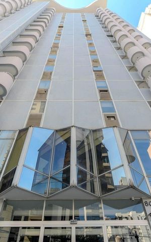 Apartamento para alugar com 40m², 1 quarto e 1 vaga Apartamento para alugar com 40m², 1 quarto e 1 vagaFachada do Prédio