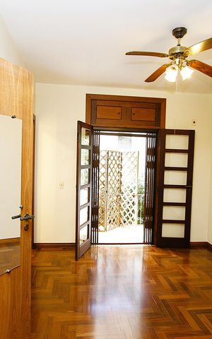 Casa à venda com 250m², 4 quartos e 3 vagasQuarto 3 - Suíte