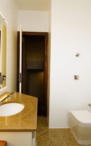 Casa à venda com 250m², 4 quartos e 3 vagasBanheiro Social