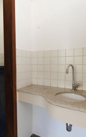 Casa à venda com 250m², 4 quartos e 3 vagasBanheiro 5