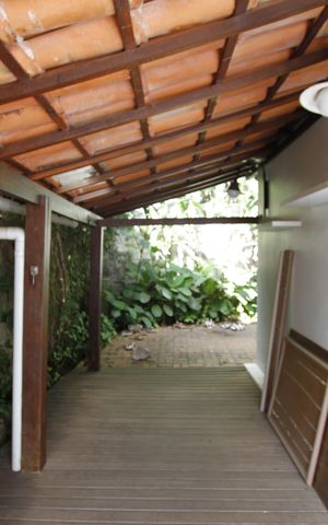 Casa à venda com 250m², 4 quartos e 3 vagasVaranda