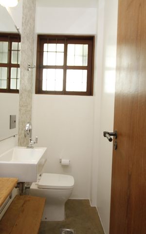 Casa à venda com 250m², 4 quartos e 3 vagasLavabo