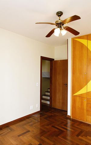 Casa à venda com 250m², 4 quartos e 3 vagasQuarto 2