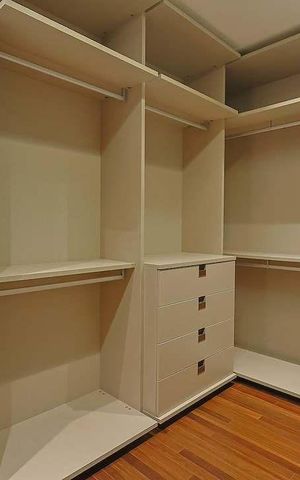 Apartamento para alugar com 245m², 3 quartos e 4 vagas Apartamento para alugar com 245m², 3 quartos e 4 vagasCloset da Suíte 3