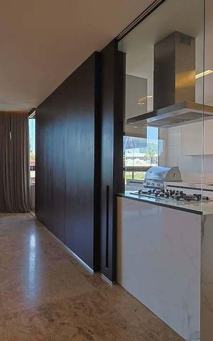 Apartamento para alugar com 245m², 3 quartos e 4 vagas Apartamento para alugar com 245m², 3 quartos e 4 vagasSala