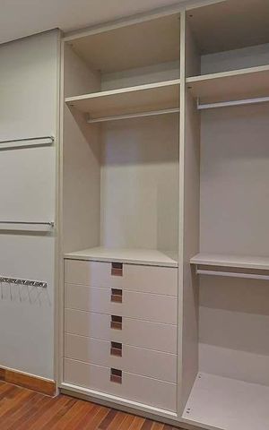 Apartamento para alugar com 245m², 3 quartos e 4 vagas Apartamento para alugar com 245m², 3 quartos e 4 vagasCloset da Suíte 3