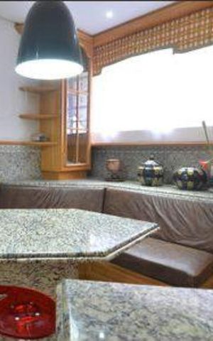 Casa para alugar com 700m², 11 quartos e 8 vagas Casa para alugar com 700m², 11 quartos e 8 vagasCozinha