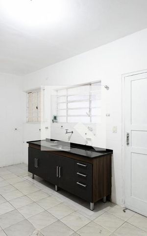 Casa à venda com 240m², 1 quarto e 1 vaga