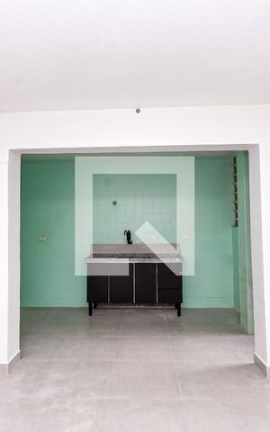 Casa à venda com 240m², 1 quarto e 1 vaga