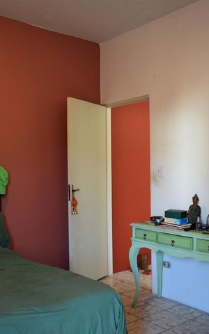 Casa à venda com 240m², 1 quarto e 1 vagaQuarto