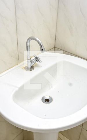 Casa à venda com 240m², 1 quarto e 1 vaga