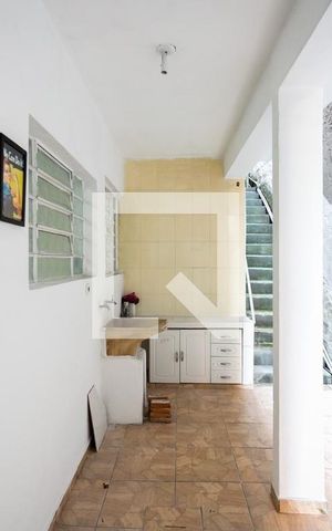 Casa à venda com 240m², 1 quarto e 1 vaga
