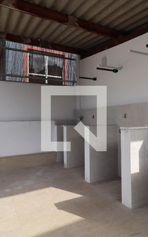 Casa à venda com 240m², 1 quarto e 1 vaga