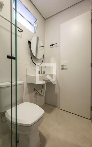 Casa à venda com 240m², 1 quarto e 1 vaga