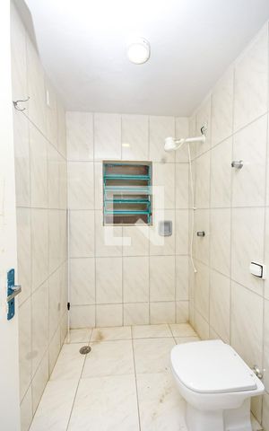 Casa à venda com 240m², 1 quarto e 1 vaga
