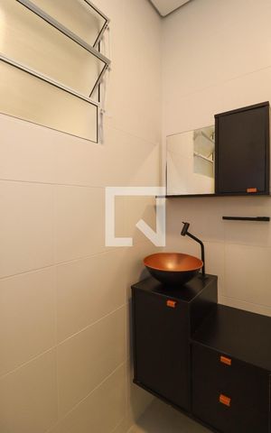 Casa à venda com 240m², 1 quarto e 1 vaga