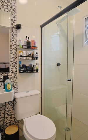 Casa de condomínio à venda com 65m², 2 quartos e 1 vagaBanheiro da Suíte 2