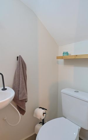 Casa de condomínio à venda com 65m², 2 quartos e 1 vagaLavabo
