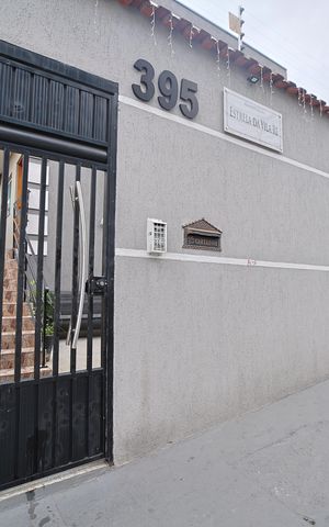 Casa de condomínio à venda com 65m², 2 quartos e 1 vagaFachada