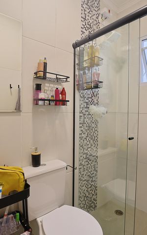 Casa de condomínio à venda com 65m², 2 quartos e 1 vagaBanheiro da Suíte