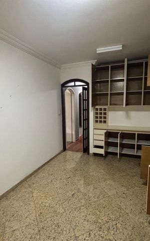Casa para alugar com 240m², 2 quartos e 2 vagas Casa para alugar com 240m², 2 quartos e 2 vagasCozinha