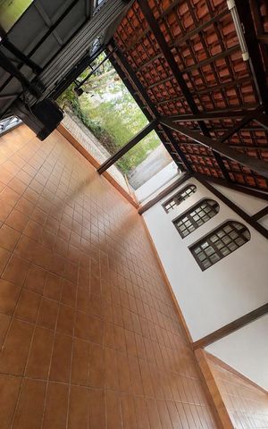 Casa de condomínio para alugar com 240m², 2 quartos e 2 vagasÁrea externa